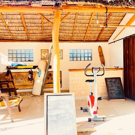 Vovo Telo Lodge Toliara Exterior photo